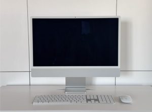 I am selling an iMac 24' M1 2021 with SK num. keyboard