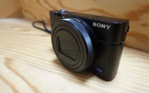 Sony RX100 VI VÝKLOPNÝ DISPLEJ