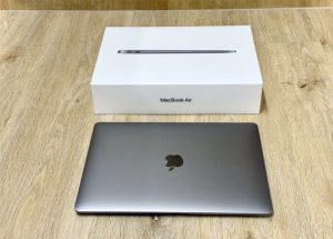 MacBook Air 2020 M1, 512 GB, super stav