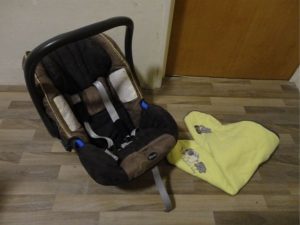 Römer car seat - egg and recliner