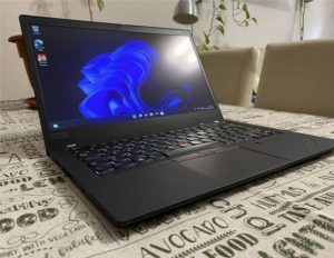 Újszerű gyártói garanciás Lenovo T14 16x4.1Ghz ; 32Gb DDR4; 512Gb SSD