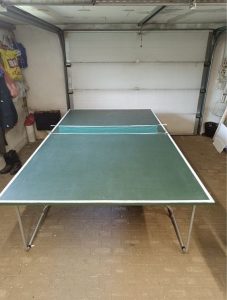 Ping pong table