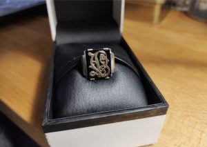 Signet ring Au 585 (VL) 14k, + Ag, Onyx, 6.1g