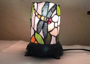 Tiffany cylindrical lamp with glass and metal dragonflies