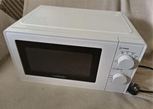 NEW Home microwave oven, 17 l