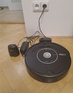 Robotic vacuum cleaner iRobot Roomba 581