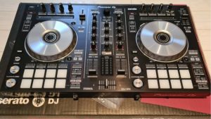 Pioneer DJ Ddj-SR2 controller Serato DJ + skin + stand