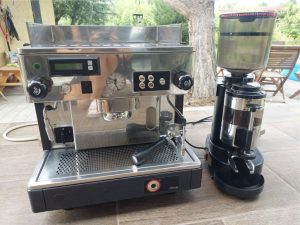 Professional coffee maker and grinder