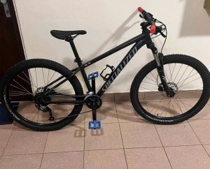 Horský bicykel SPECIALIZED