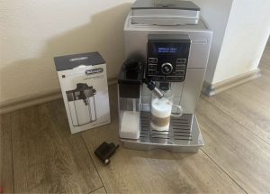 Coffee machine Delonghi ecam 258.462.S, pc 16500 CZK