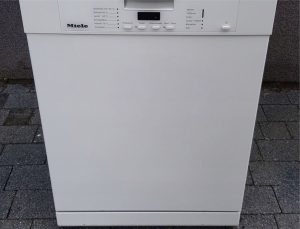 Miele dishwasher 60 cm, Czech, 3 pull-out baskets