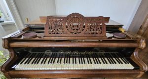 Reinhold piano for sale in good condition