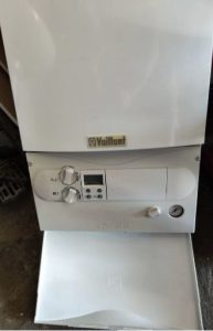 Used Vaillant chimney heating boiler 24 kw for sale!