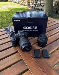 Canon R6 + RF 24-105mm + RF 35mm v TOP STAVU