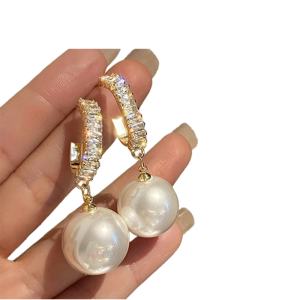 Fashion Pearl Crystal Ear Stud Earrings - White C Zircon