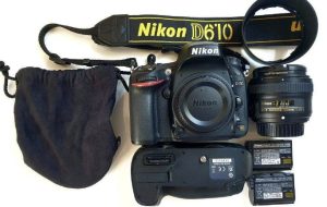 Nikon D610 + MB-D14 + Nikon 50/1.8 obi for sale