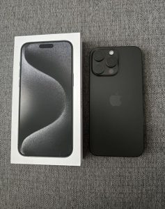 Prodám Apple iPhone 15 Pro Max 512GB