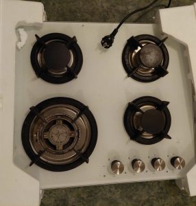 I am selling a gas hob, glass