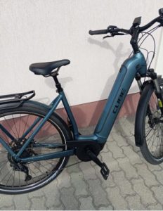 2023, Smart, M-es (54-es vázméret) Cube Kathmandu ebike eladó! 700 km!