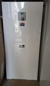 Refurbished, new condition Fég zc18h parapet gas boiler with 1 year warranty