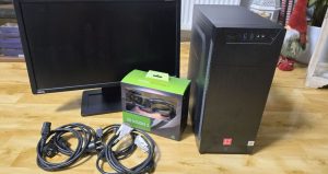 LYNX gaming computer + 3D Vision glasses + 3D LED monitor