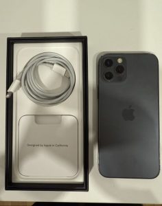 iPhone 12 pro 256gb šedá