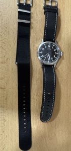 hodinky STEINHART Nav B-Uhr 44 Automatic A-Muster