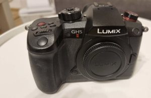 Panasonic Lumix G DC-GH5M2 frame