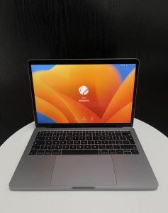 MacBook Pro 13 2017 - 266gb / 16gb / i5