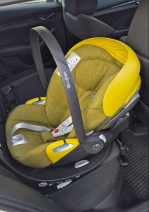 Cybex Cloud Z i-size Plus Mustard yellow