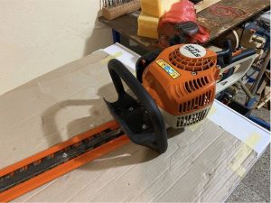 Predám benzínový plotostrih STIHL HS 45 450mm