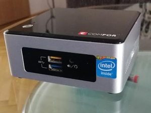 Minipočítač Intel NUC / Intel Celeron / 120GB SSD