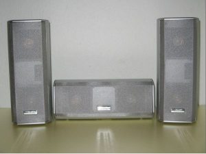 JVC SP-XF10-bass reflex ,2x100w,6 ohm. front,