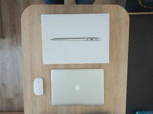 APPLE MACBOOK AIR 13