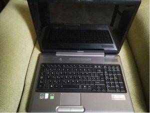 Na nahradne diely TOSHIBA SATELITE PRO P300 1F1