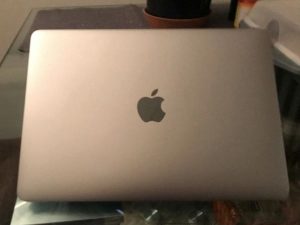 MacBook Air 13 2017 retina