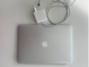 MacBook Air 13-inch, 2017