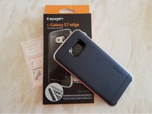 Predam puzdro Spigen na Samsung S7 Edge