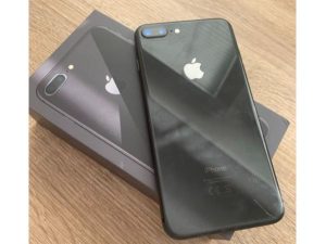 Predám iphone 8 plus 64Gb