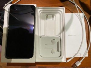 iPhone xs 64 gb space grey