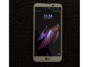 LG X Screen