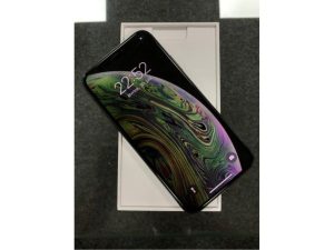 iPhone Xs (TN-PU-ZA)