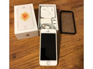 Apple iPhone SE 64GB Gold