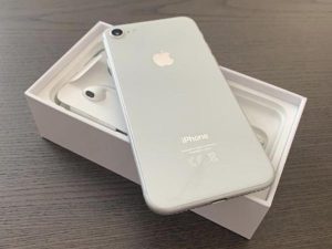 Apple iphone 8 silver 64gb