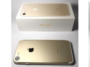 Predám Apple iPhone 7 32GB Gold TOP STAV