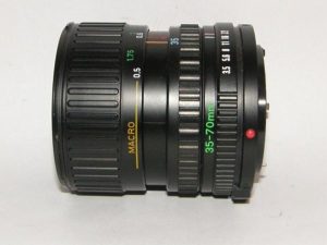 Canon FD 35 - 70 mm, 3,5 - 4,5