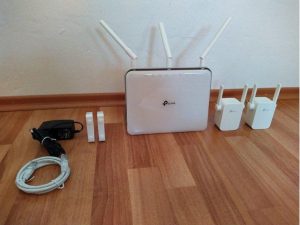 Wifi router tp-link Archer C9 + 2x wifi extender