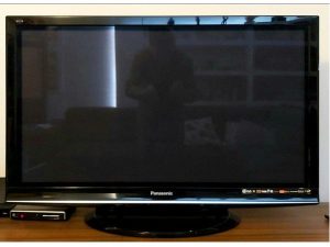 Predám Panasonic Viera TX-P42G10E 42