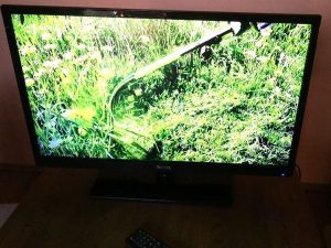 Predám lcd led tv Technika 32