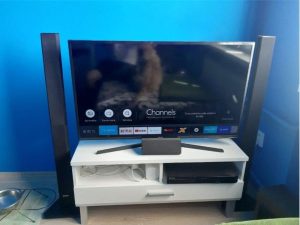 Samsung smart 4k TV + domáce kino 5.1